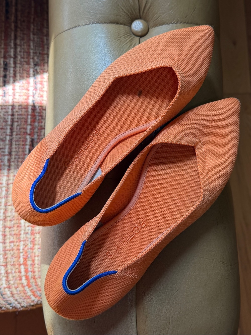 Rothy's Peach Pointed-Toe Knit Flats with Blue Trim 🍑